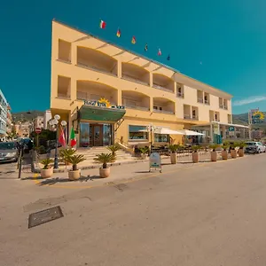Hotel Riva Del Sole Cefalù