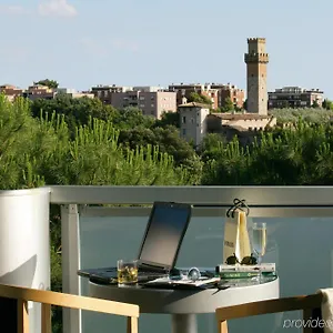 4* Отель Occidental Aran Park