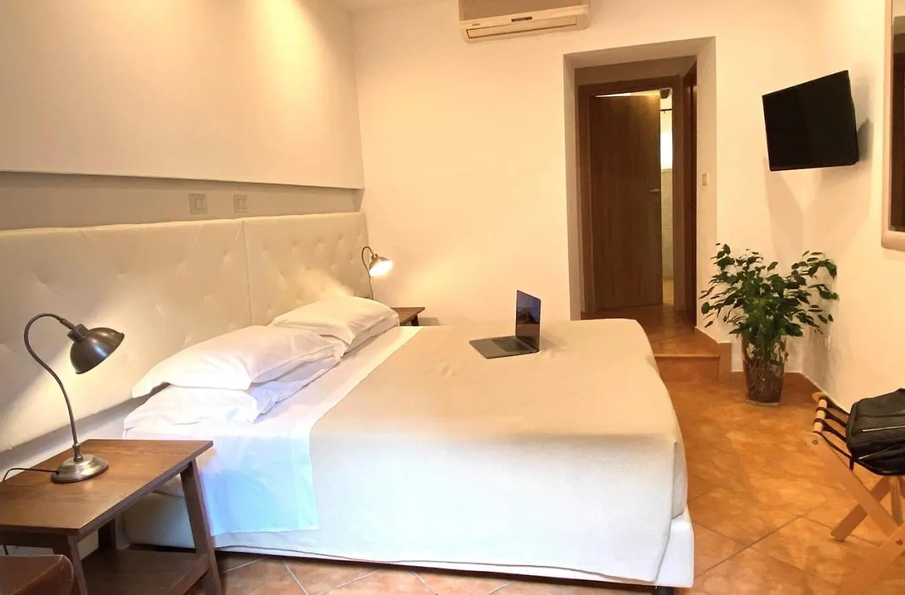 Antica Locanda Palmieri Rome 3*,